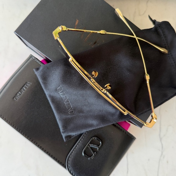 Valentino V-SEI VLS 111B 58 Sunglasses Titanium - Picture 13 of 16